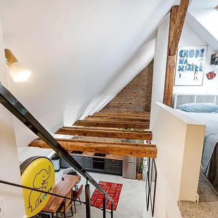 Apartament Loft Lazarz Poznań Esterno foto